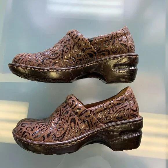 Boc BORN Size 6M Peggy Clogs Embossed Leather Slip On Clogs Wedge Women Brown - Picture 6 of 6